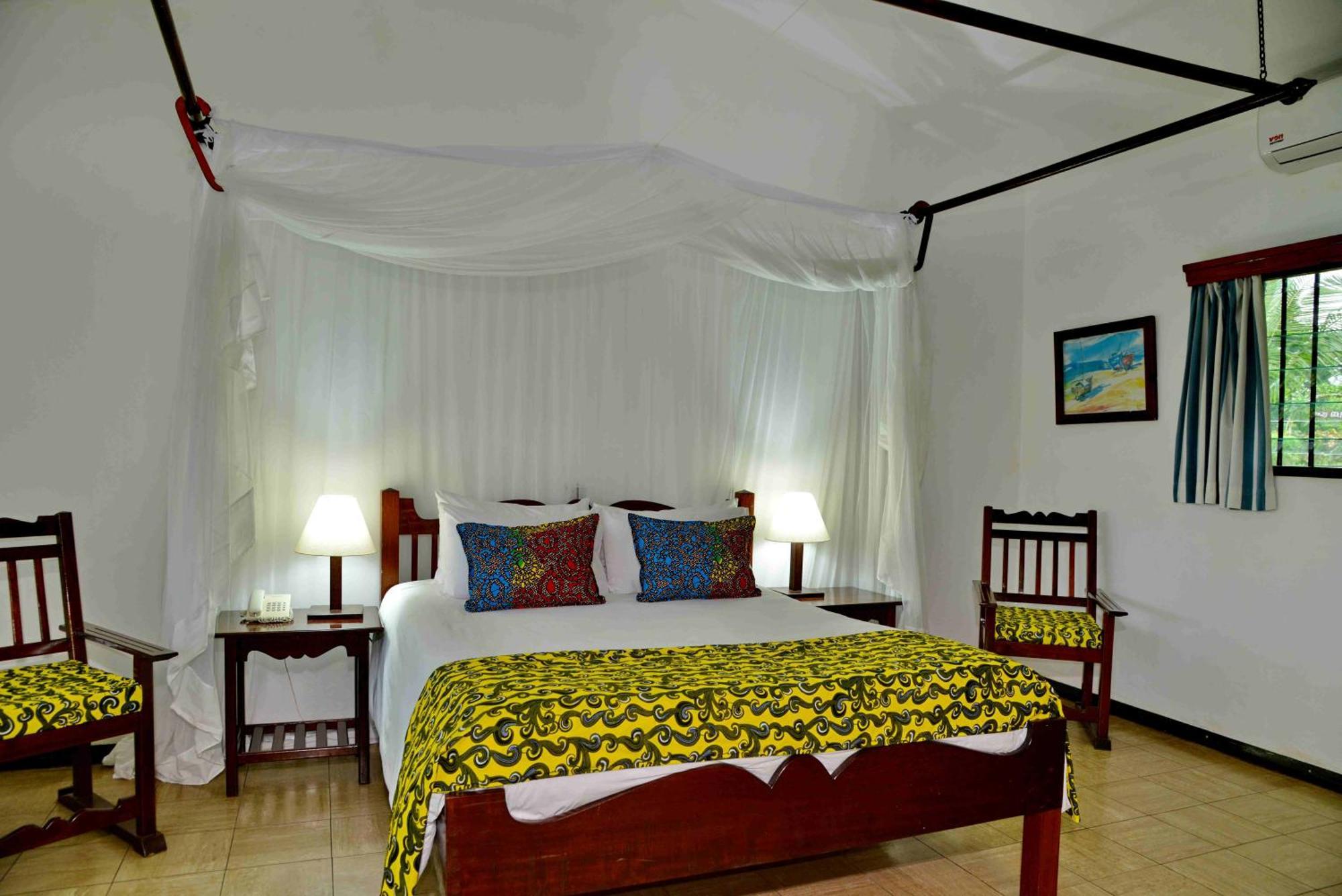 Mnarani Beach Club Килифи Екстериор снимка